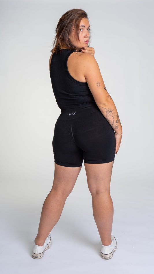 Černé Kraťasy ESSENTIAL